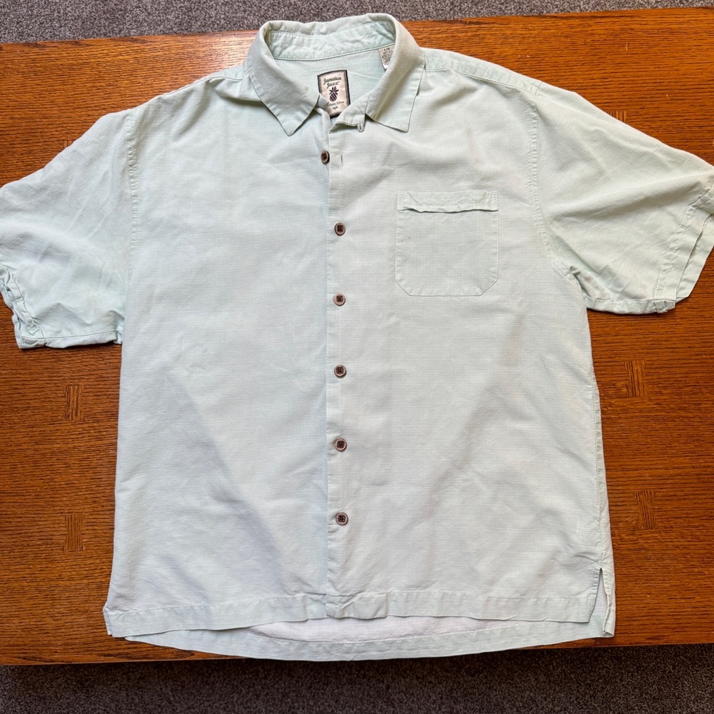 Jamaica Jaxx 100% Silk Mens Large Button Down Short‎ Sleeve Shirt